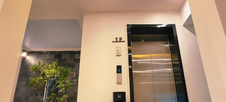 九堡驿居隐奢民宿(安顺古城历史文化街区店)图片