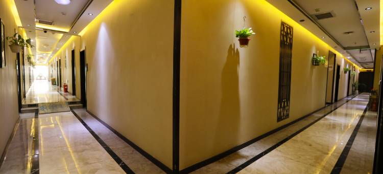 派柏·云酒店(太原南站山西大学店)图片