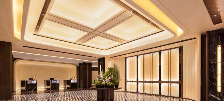 长春临河街摩天活力城美仑酒店图片