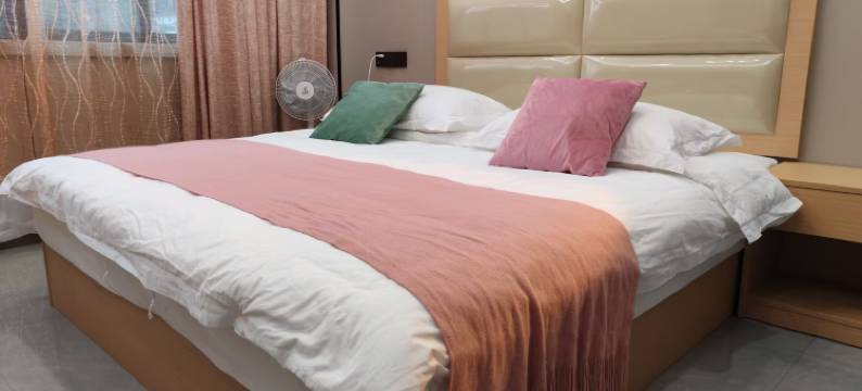 浪曼海域民宿图片