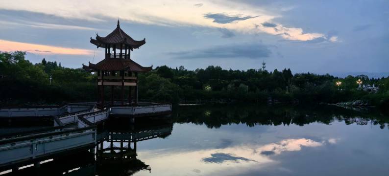 两湖度假酒店图片