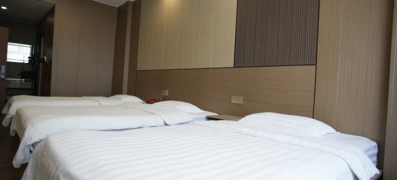 聚富温泉洗浴酒店(聚富中央花园店)图片