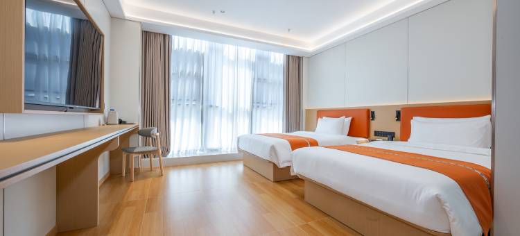 云上四季酒店(石泉老街店)图片