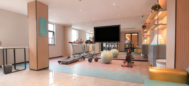 城市便捷酒店(邵阳中心医院高铁站店)图片