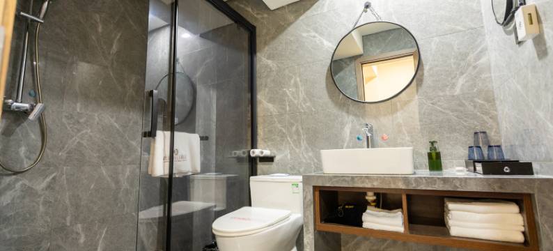 杭锦旗君鸿假日酒店图片