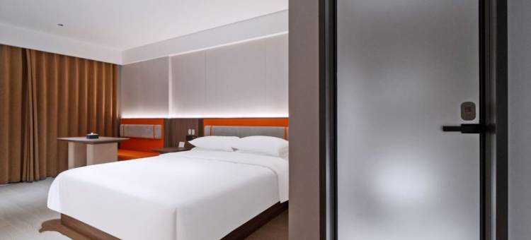 亚悦酒店(芦田工业园店)图片