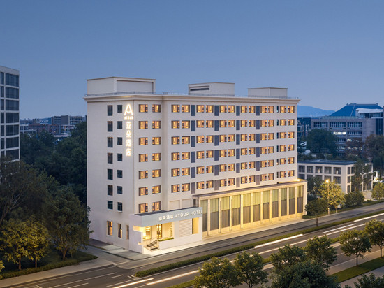 武汉湖北省博物馆东湖路亚朵酒店