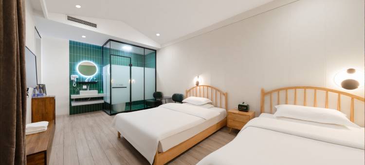 在水一方·Homestay(开封清明上河园店)图片