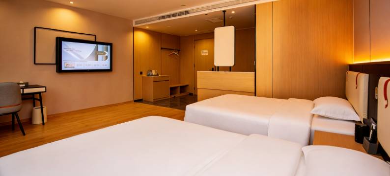 亚悦酒店(亿都南半球店)图片