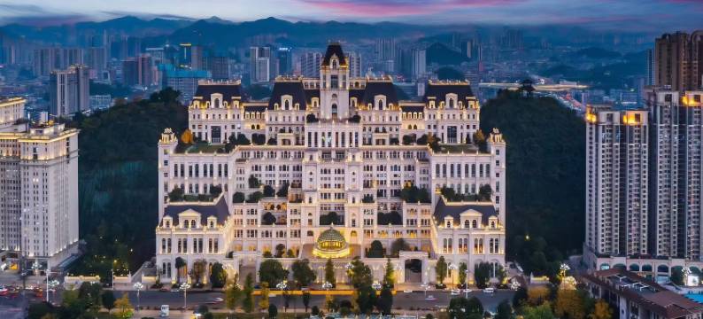 川澜·云湾CloudyBay栖悦美宿(贵阳双子塔海豚广场店)图片