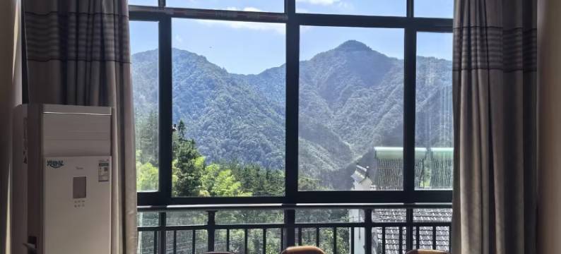 英山竹园酒店(桃花冲景区店)图片