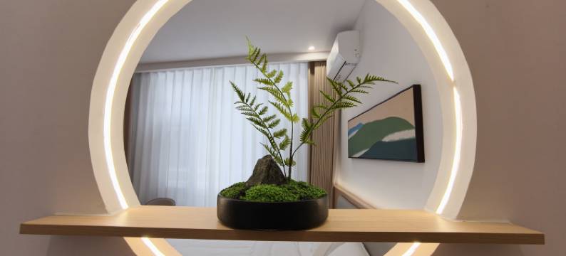 龙陵云曼酒店图片