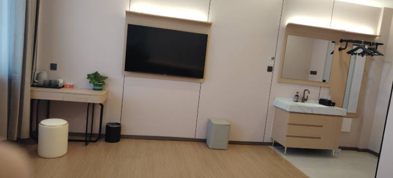 如家UP华驿精选酒店(朝阳喀左公营子店)图片