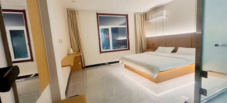 盈达酒店(河北外国语学院元氏校区店)图片