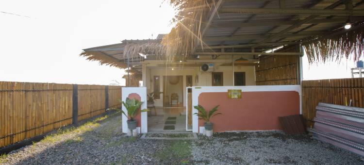 Villa New D'Bamboo by Plesirhatiyogja图片