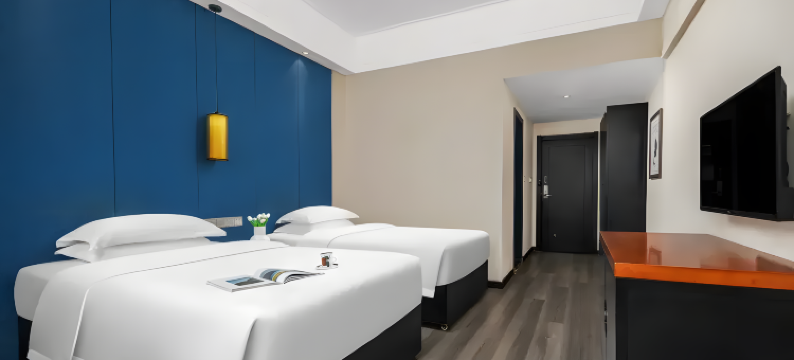 上高新名典酒店(敖山大道镜山广场店)图片