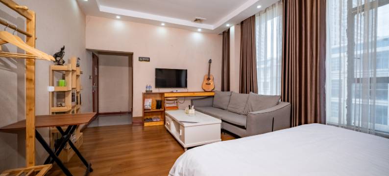 正安信华商务酒店(吉他广场店)图片