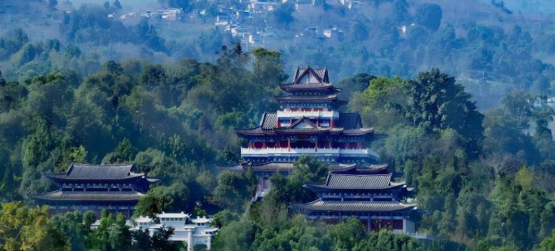 凤庆太和静逸轻奢酒店(凤庆客运站店)图片