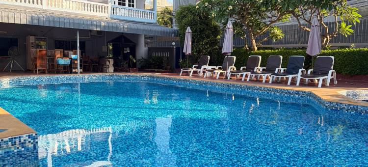 Collection O 芭堤雅南方之星度假酒店(Collection O Southern Star Resort Pattaya)图片