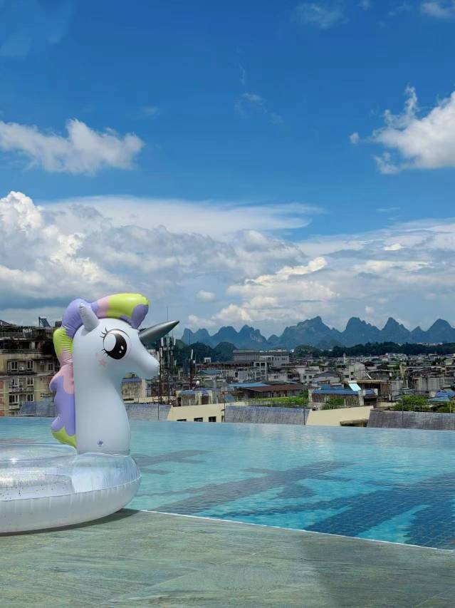 桂林两江四湖象鼻山桔子水晶酒店图片