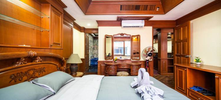 ZJ芭东海滩公寓酒店(ZJ Beach Residence)图片