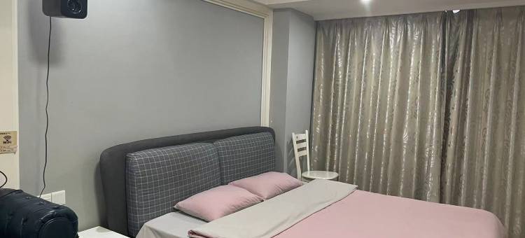 十月民宿(镜湖区万达广场店)图片