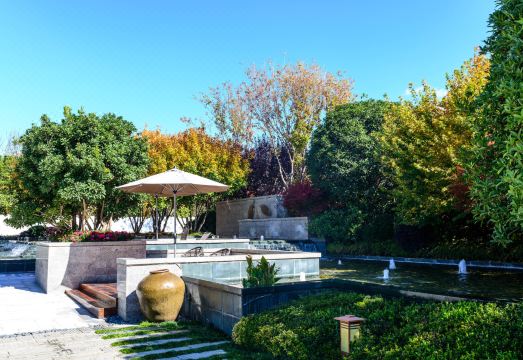 Wyndham Grand Plaza Royale Jinlin LijiangHotel Overview