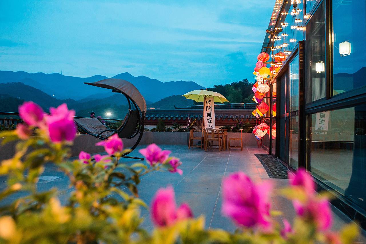 衡阳卿云筑观景酒店(南岳衡山风景区南岳大庙景区店)图片