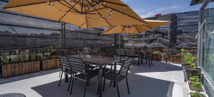 美宜酒店(乌鲁木齐红山公园新兴街地铁站店)图片