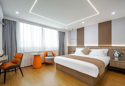 Xiamen Luke Hotel (Xiamen North Station)Hotel Overview