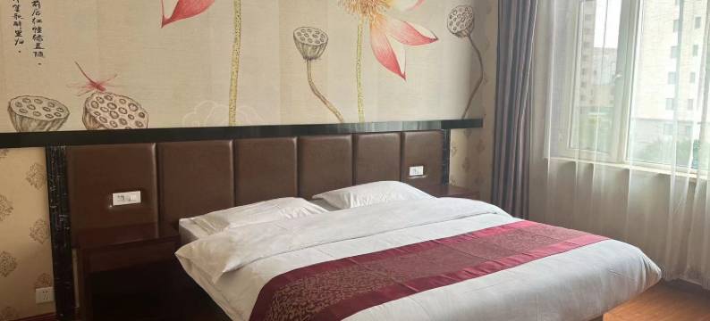 逸豪商务酒店(呼和浩特闻都建材城五里营地铁站店)图片