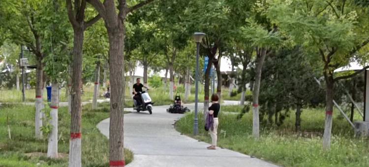 溢泉湖湖景民宿图片