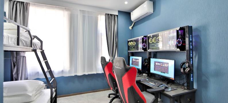 长春辉腾电竞主题酒店图片