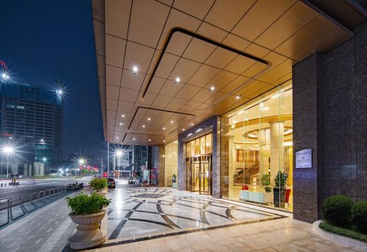 Wanyue Grand Skylight Hotel ShenzhenHotel Overview