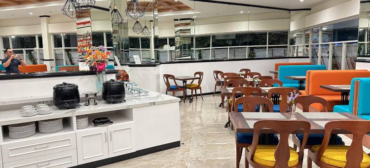 d'primahotel 杰穆萨里苏拉巴亚(d'primahotel Jemursari Surabaya)图片