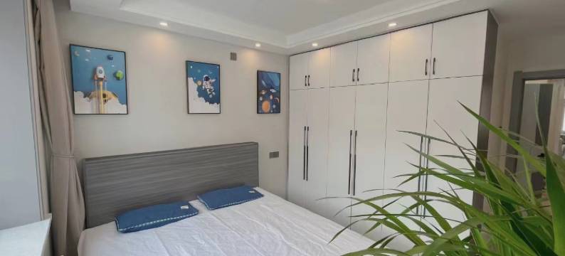 鹤岗原木民宿(三中店)图片