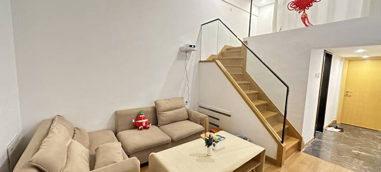 白月光LOFT影院公寓(南昌西站店)图片