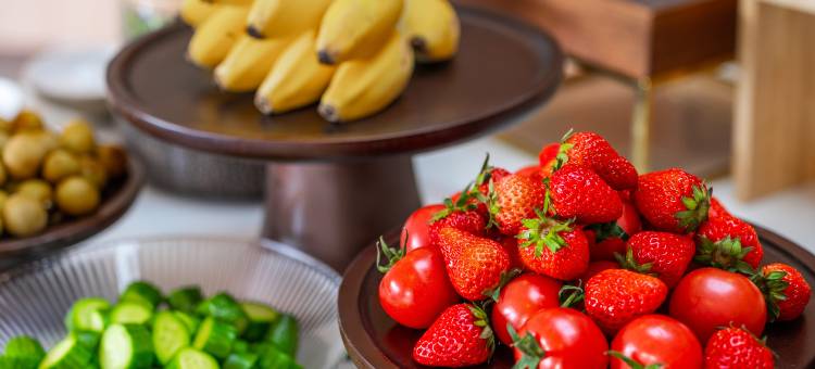 西昌航天大道月亮湖湿地公园亚朵酒店图片