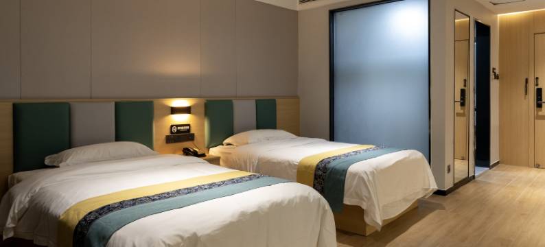 龙海尚好华庭假日酒店(美一城店)图片