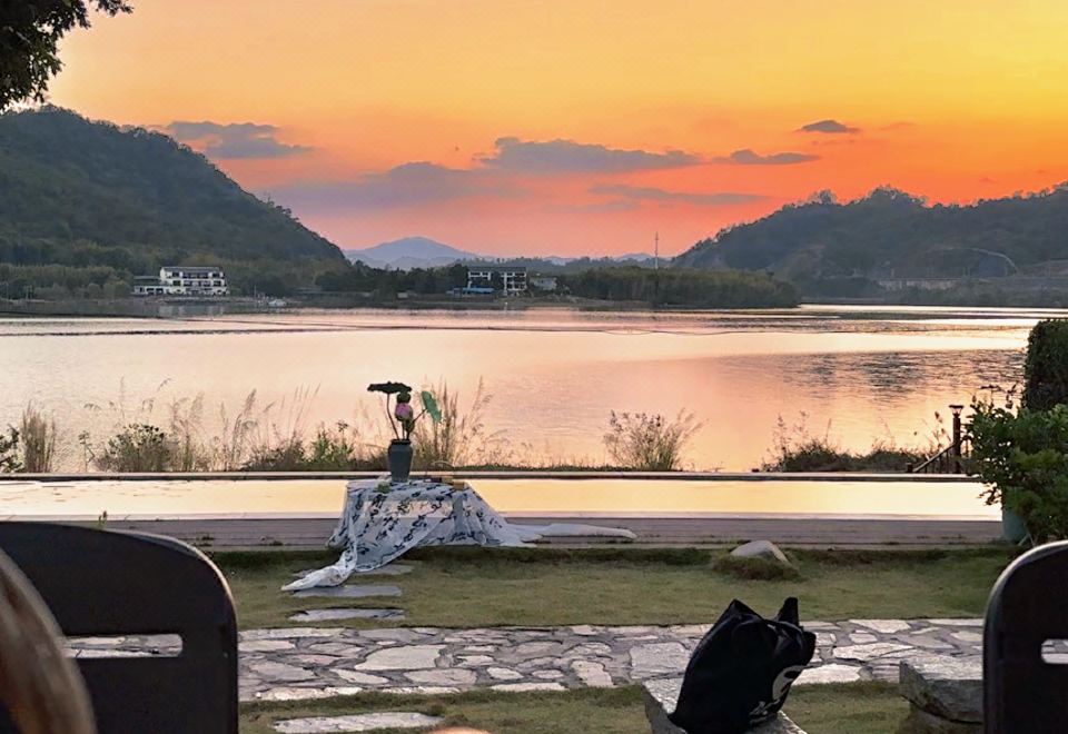 Cyan Mist VillaHotel Overview