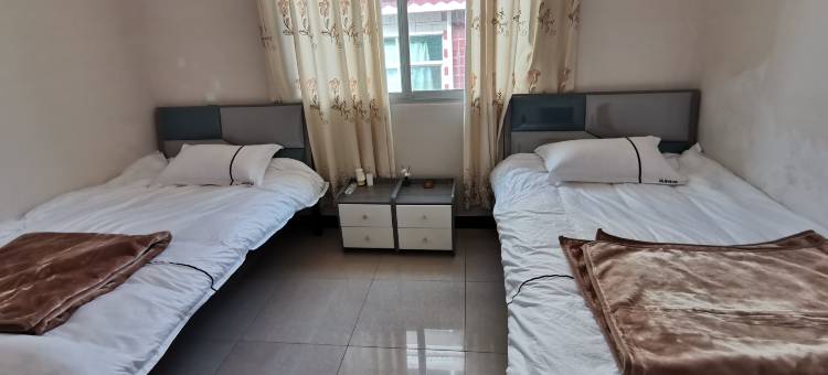 涵月旅社(广通北站店)图片