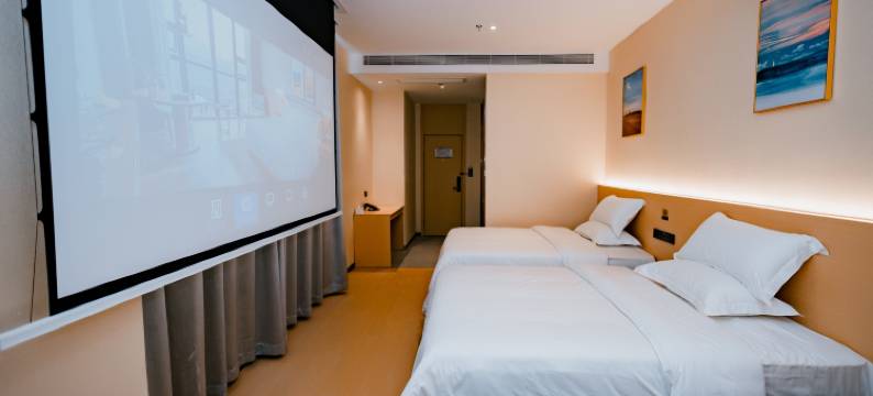 云溯兰居酒店(威海站韩乐坊店)图片