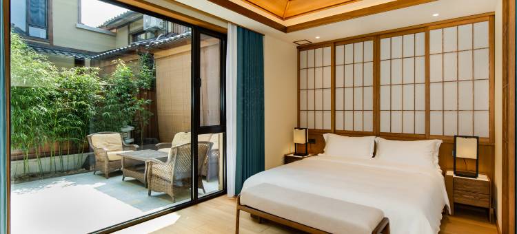 大连金石滩浴殿温泉别墅酒店图片