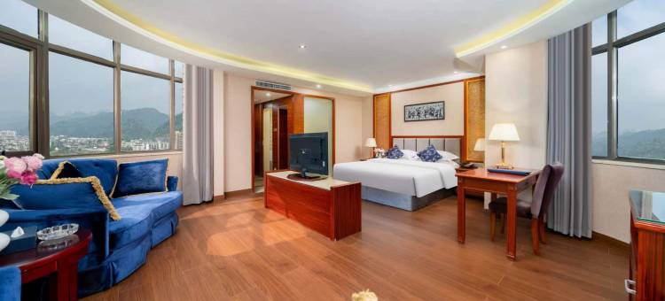 荔波三力丽呈酒店(荔波古镇店)图片