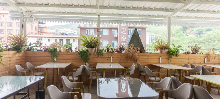 西双版纳景洪贝壳酒店(告庄西双景店)图片