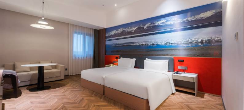 万信至格酒店(西安咸阳国际机场际华冰雪店)图片