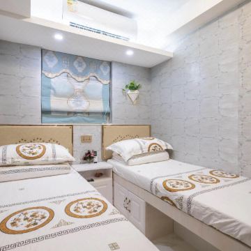 香港春天旅舍(尖沙咀地铁站店近C2口)图片