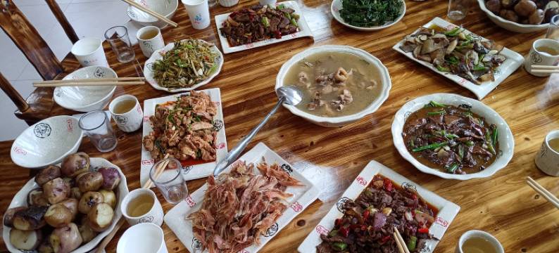 丹巴丹路燃道民宿(中路藏寨景区店)图片