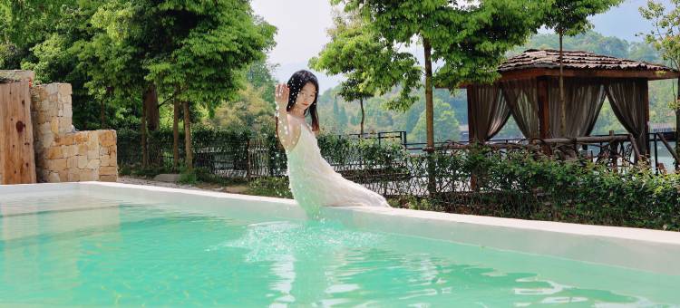 都江堰莲花湖莲舍温泉民宿图片
