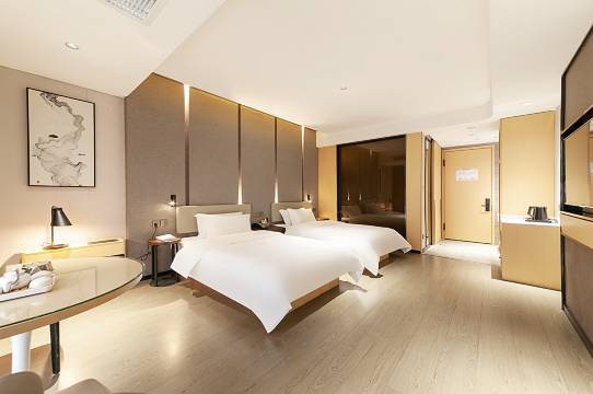 长汀汤辰轻奢酒店